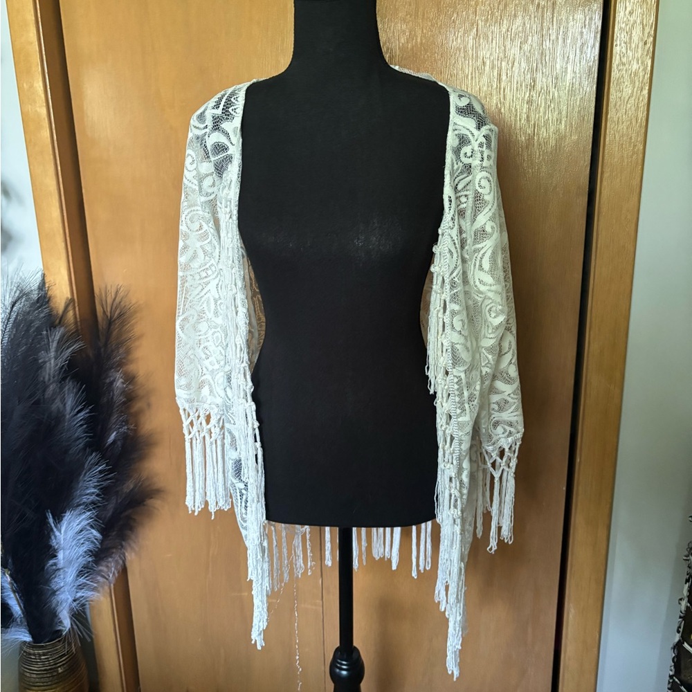 Source Unknown White Lace Cardigan